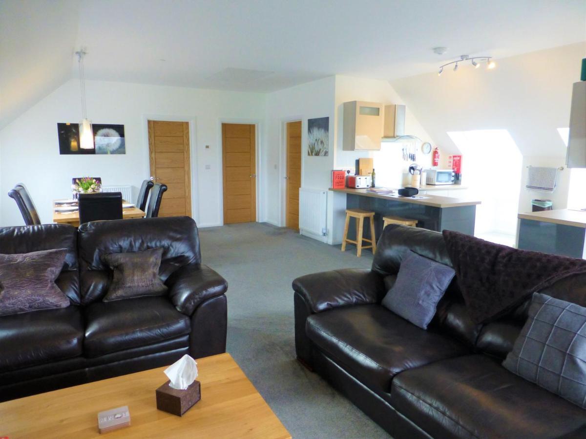Gerycastell Luxury Holiday Apartment With Stunning Views & Ev Station Point Carmarthen Exteriér fotografie