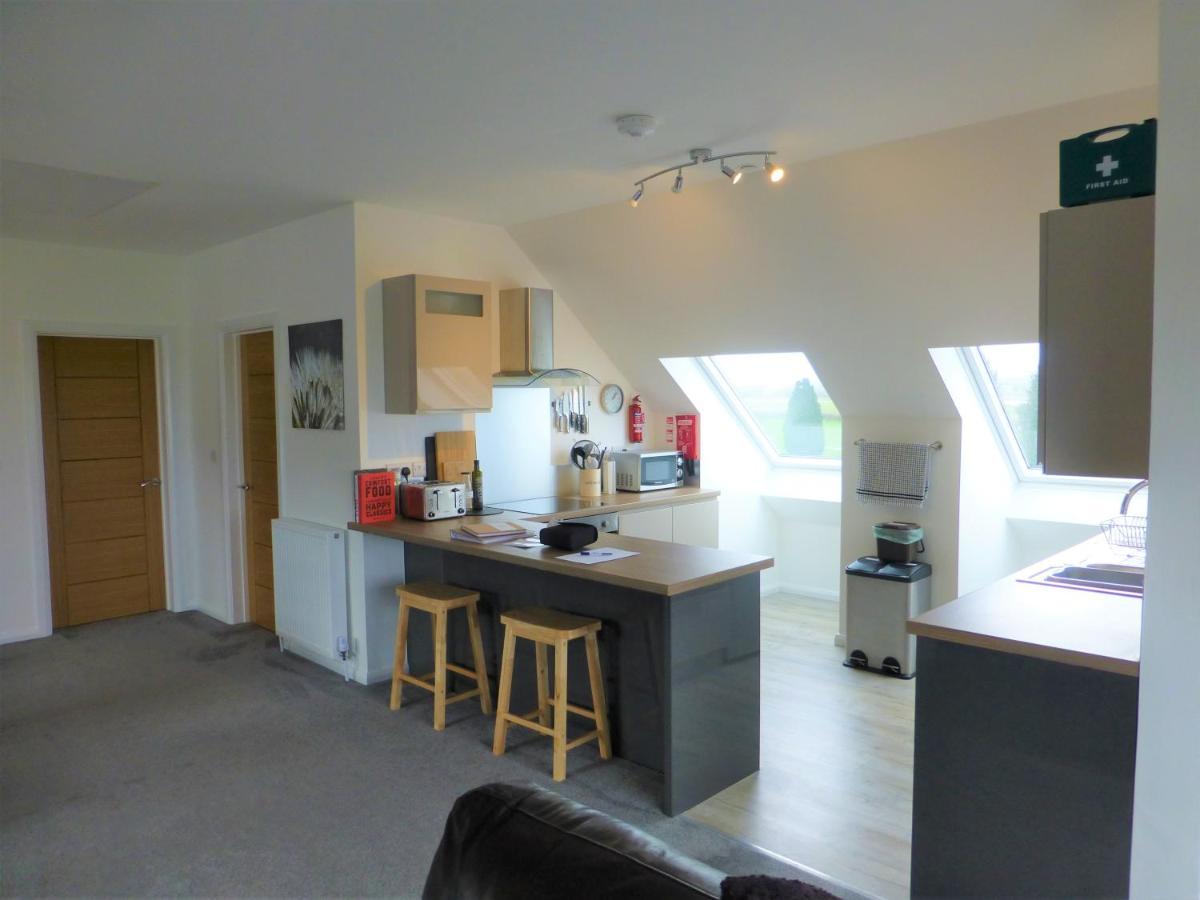 Gerycastell Luxury Holiday Apartment With Stunning Views & Ev Station Point Carmarthen Exteriér fotografie