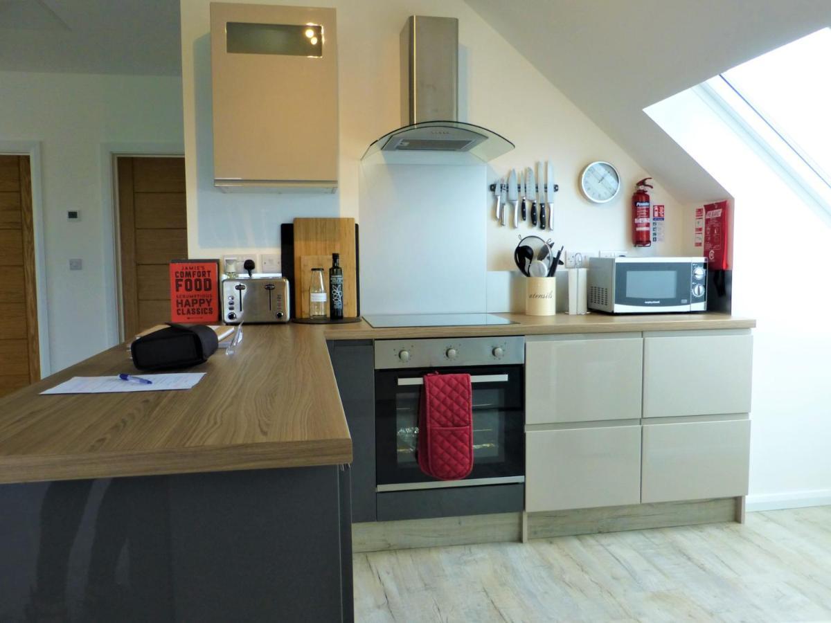 Gerycastell Luxury Holiday Apartment With Stunning Views & Ev Station Point Carmarthen Exteriér fotografie