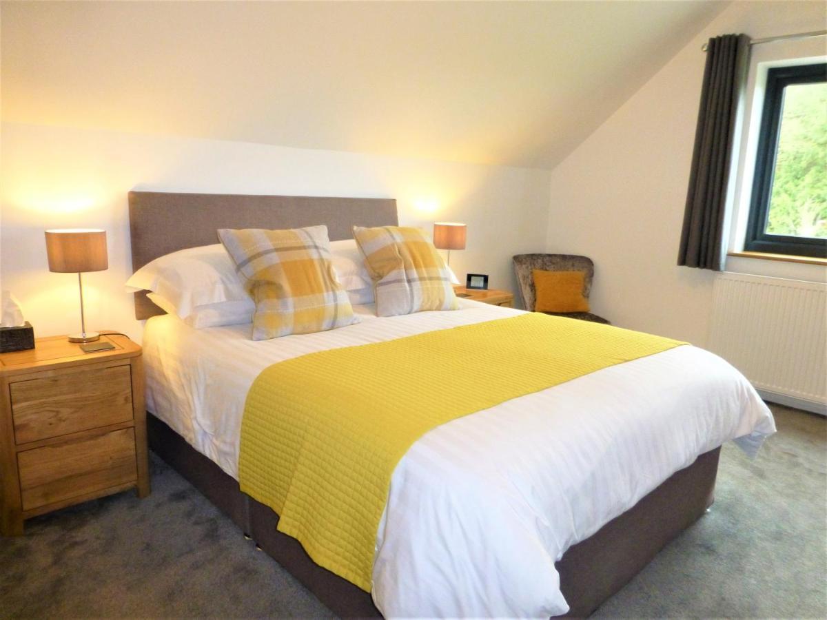 Gerycastell Luxury Holiday Apartment With Stunning Views & Ev Station Point Carmarthen Exteriér fotografie